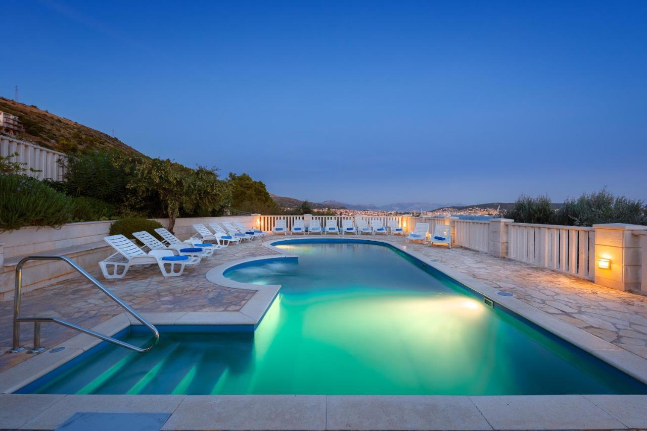 Residence Villa Irena Apartments Trogir Exterior foto
