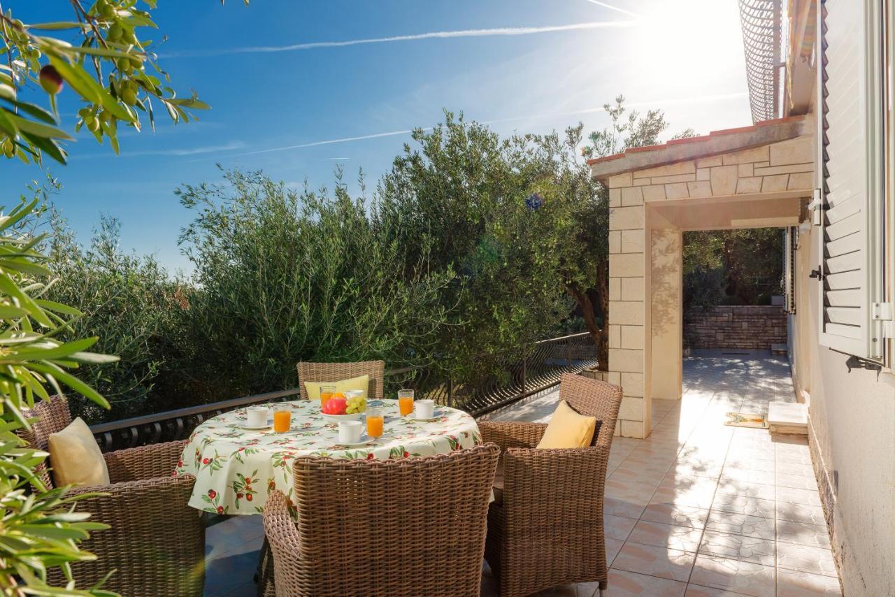 Residence Villa Irena Apartments Trogir Exterior foto